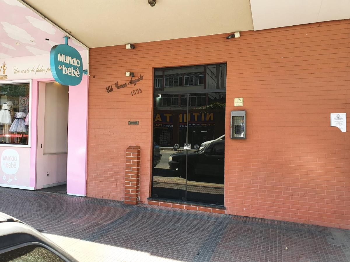Apartamento de frente na avenida principal Teresópolis Exterior foto